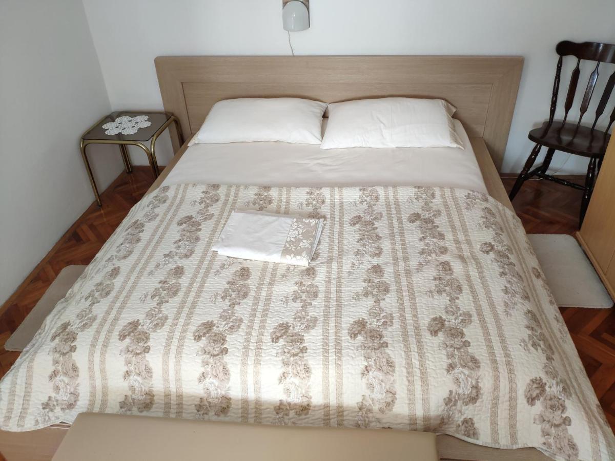 Hotel Rab-Centar Rab Town Zewnętrze zdjęcie