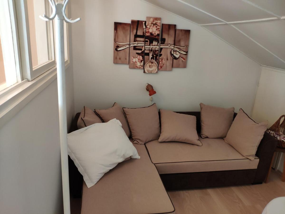 Hotel Rab-Centar Rab Town Zewnętrze zdjęcie