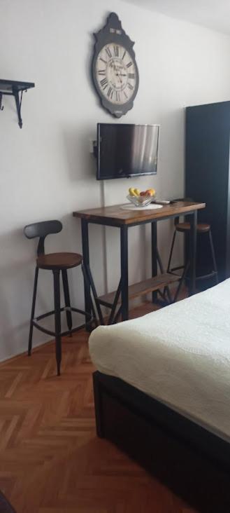Hotel Rab-Centar Rab Town Zewnętrze zdjęcie